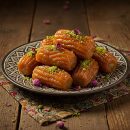 Balah al sham with cream